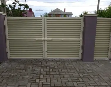 Распашные ворота с автоматикой в Вельске под ключ