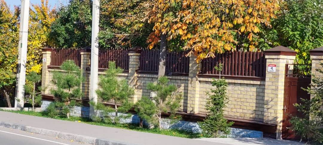 Забор из штакетника 90м Красный Каштан фото6 в Вельске