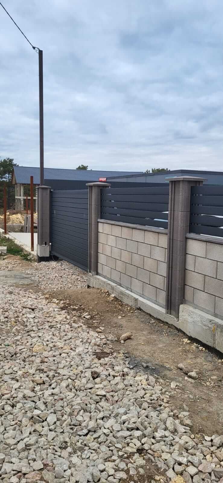 Забор-ранчо из металлопланкена 28м RAL7024 Серый Графит МАТТЕ фото 2 в Вельске