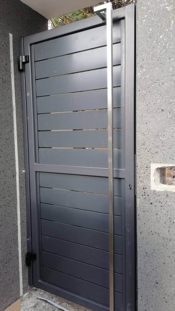Забор-ранчо из металлопланкена 36м RAL7024 Серый Графит фото 5 в Вельске