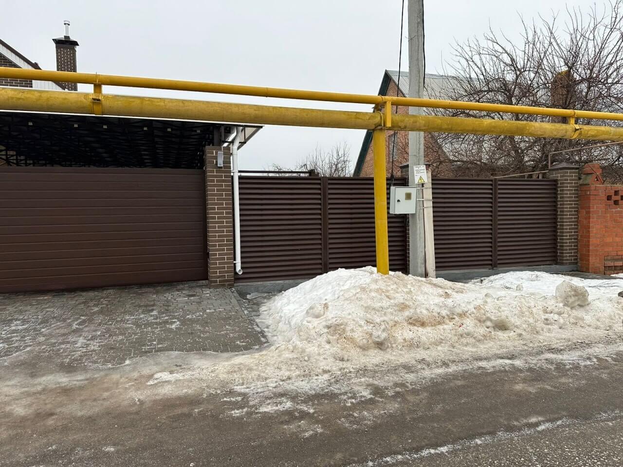 Забор-жалюзи из ламелей еврожалюзи 47м Мореный Дуб Printech фото 1 в Вельске
