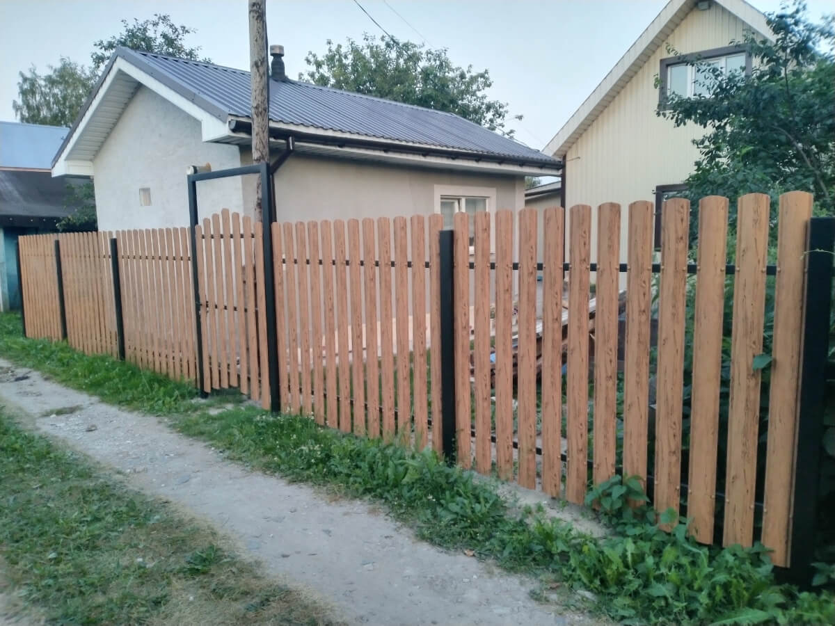 Забор из евроштакетника 14м Кипарис 2xPrintech двусторонний в Вельске